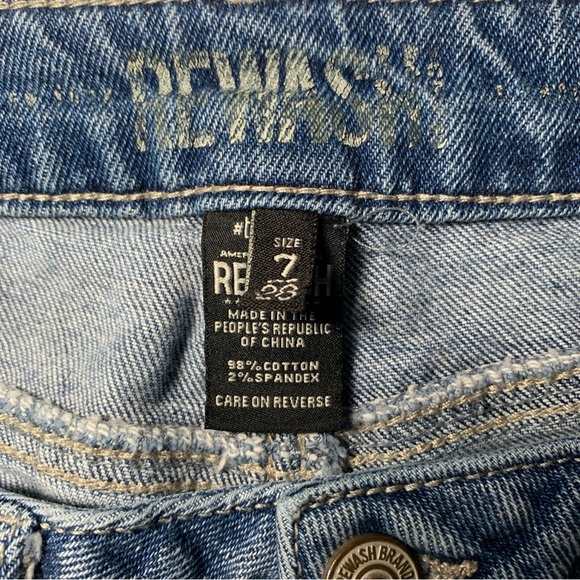 REWASH JEANS WOMANS 7 JUNIORS DISTRESSED THRASHED BEACH CASUAL OUTDOOR TAPERED S - Picture 12 of 13